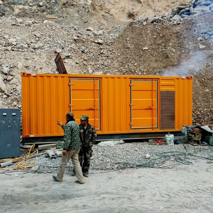 阿克塞如何选择适合自己的 800KW 柴油发电机组?