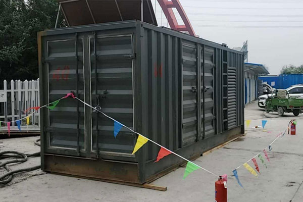 阿克塞发电机租赁空气滤清器多久更换一次？